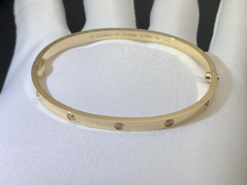 LOVE BRACELET, SMALL MODEL, 10 DIAMONDS