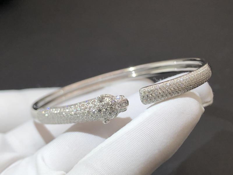 PANTERE DE CARTIER BRACELET 4